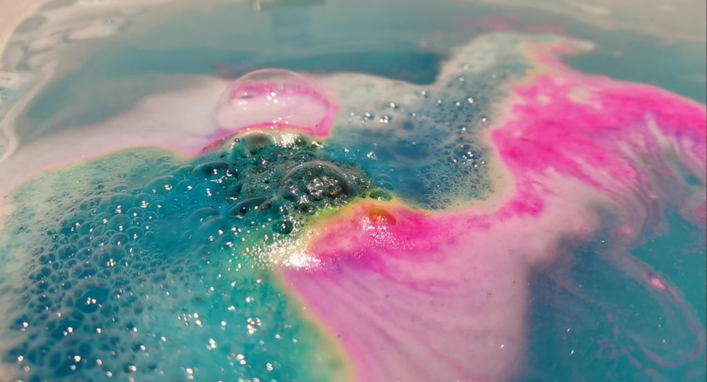 Intergalactic Bath Bomb by Lush in the bath