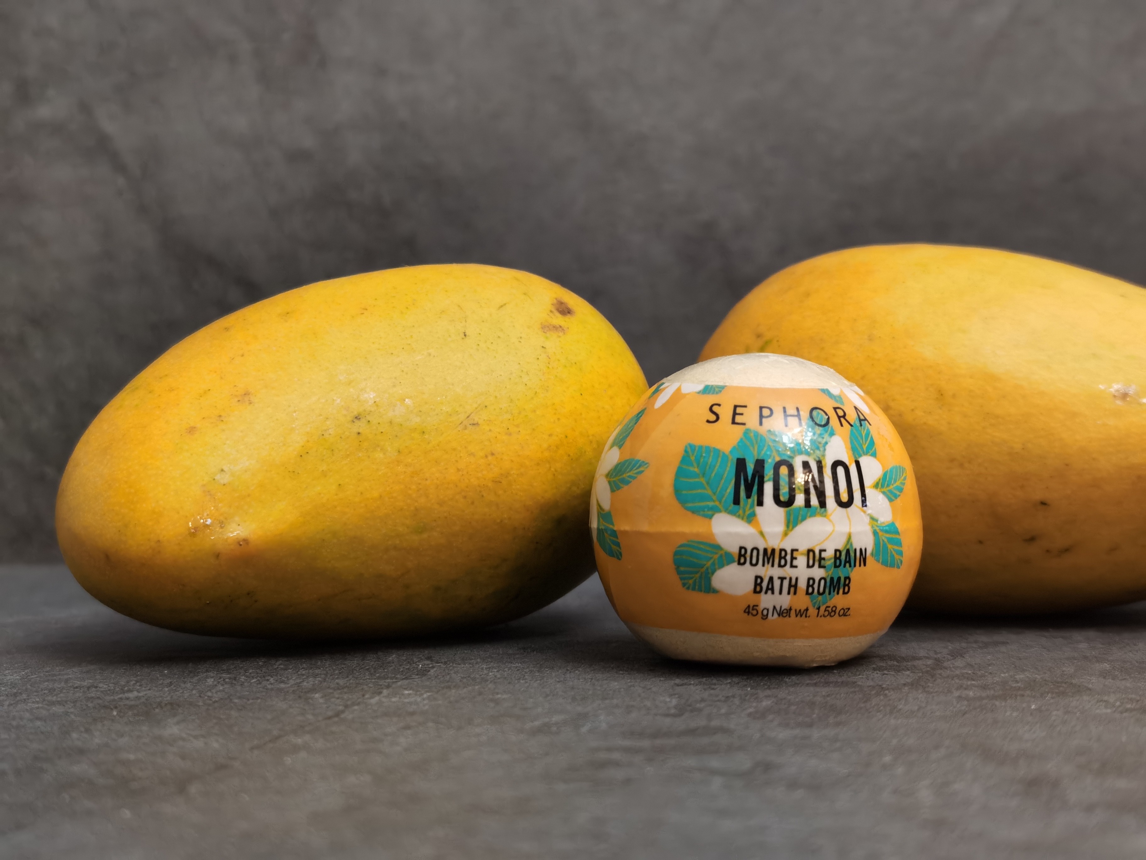 Monoi Bath Bomb By Sephora with mangos