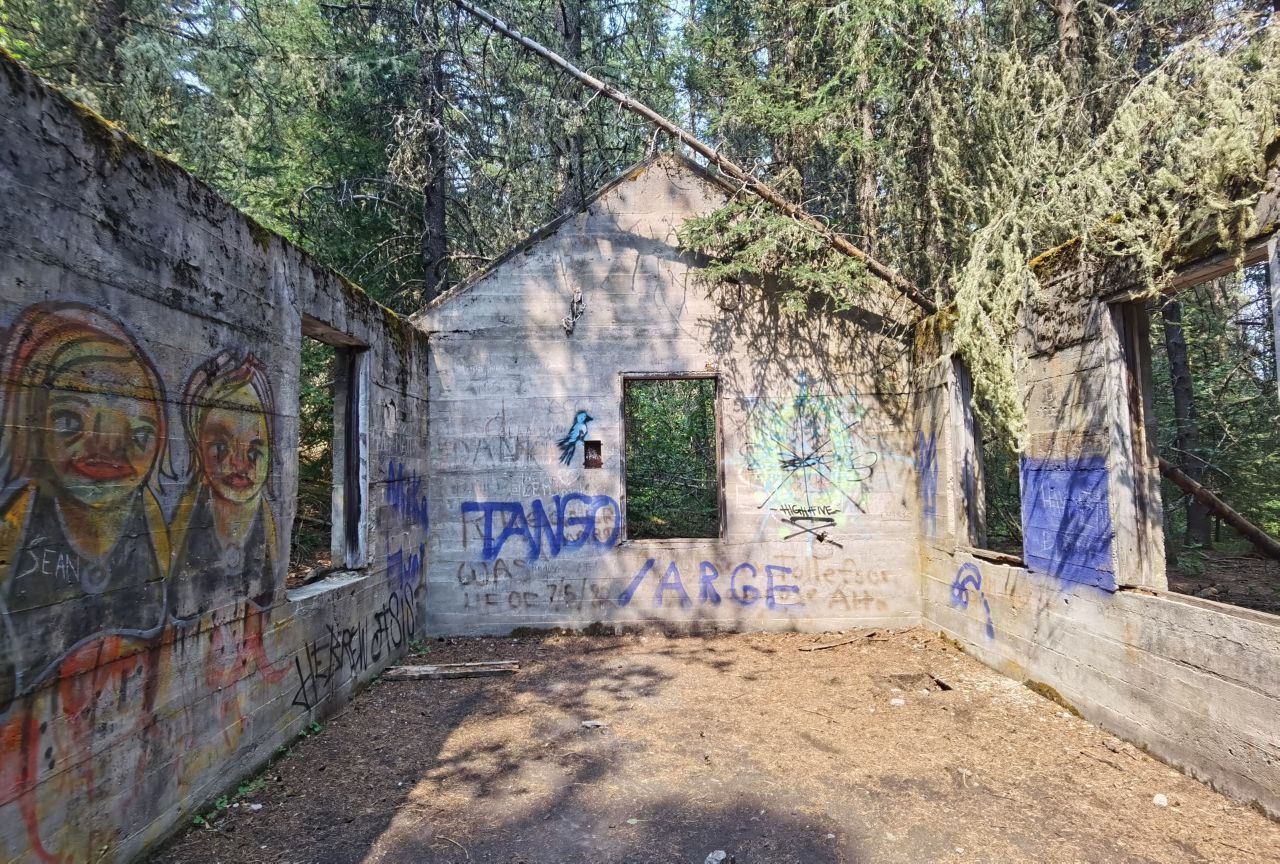 Old ruins in Banff
