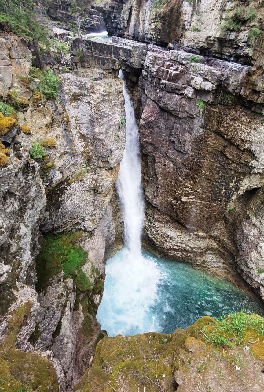 Johnston Canyon Trail small waterfall 2